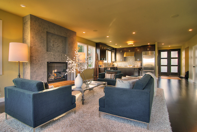 Living Room ** Click for larger picture **